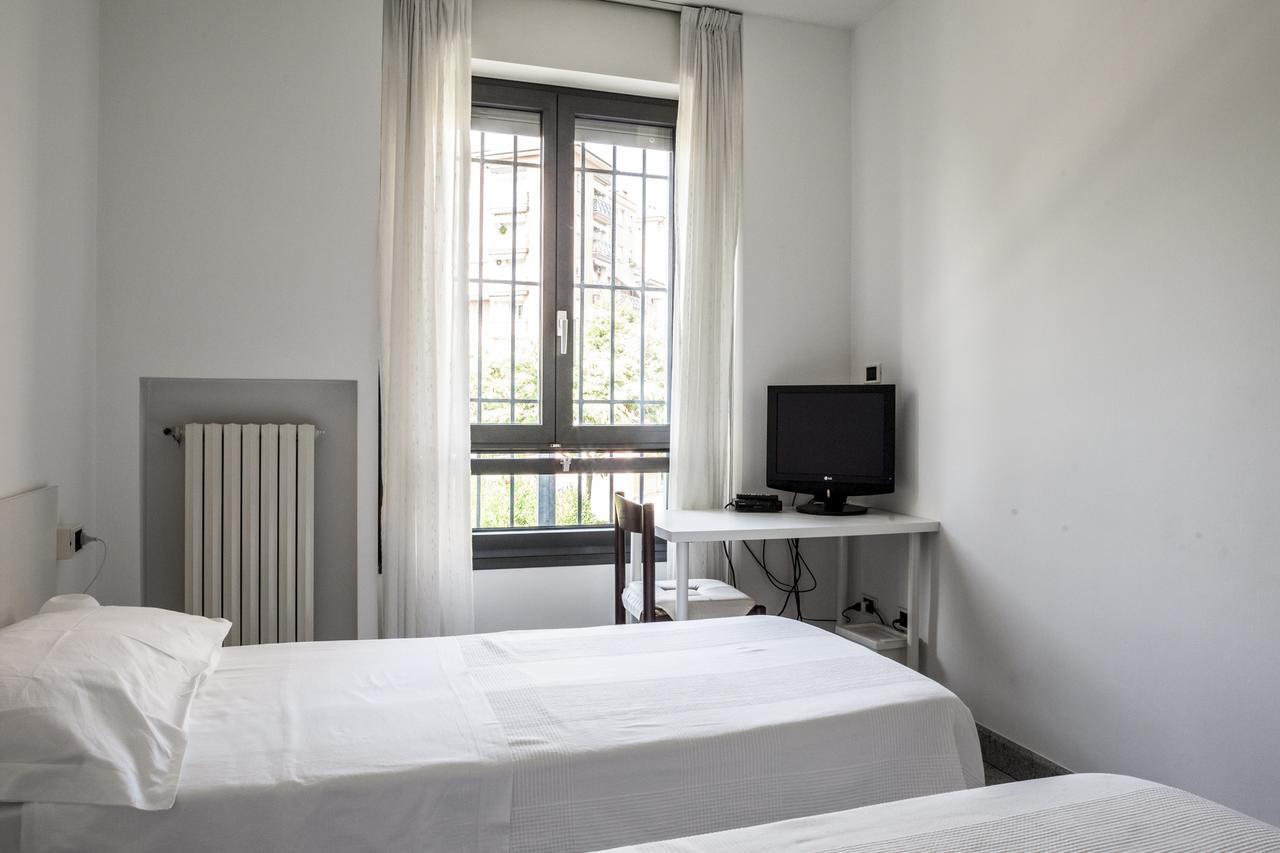 Bed & Breakfast Cesarina ボローニャ エクステリア 写真
