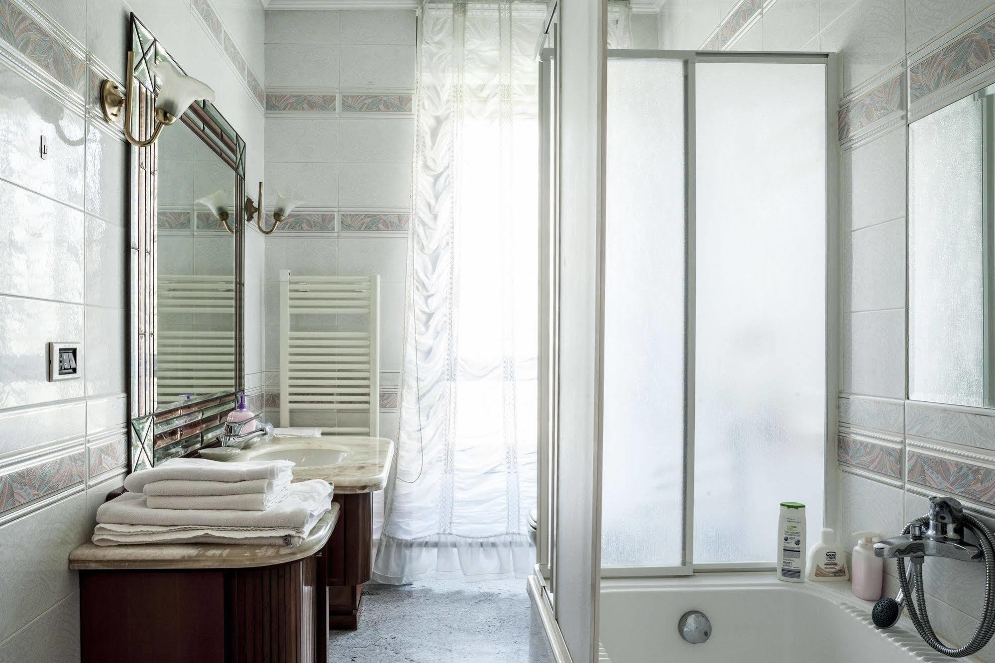 Bed & Breakfast Cesarina ボローニャ エクステリア 写真